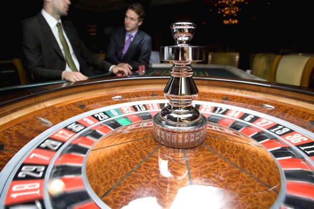 Monte Carlo trio jailed for fraud on the roulette table (but they can keep €2.8m)